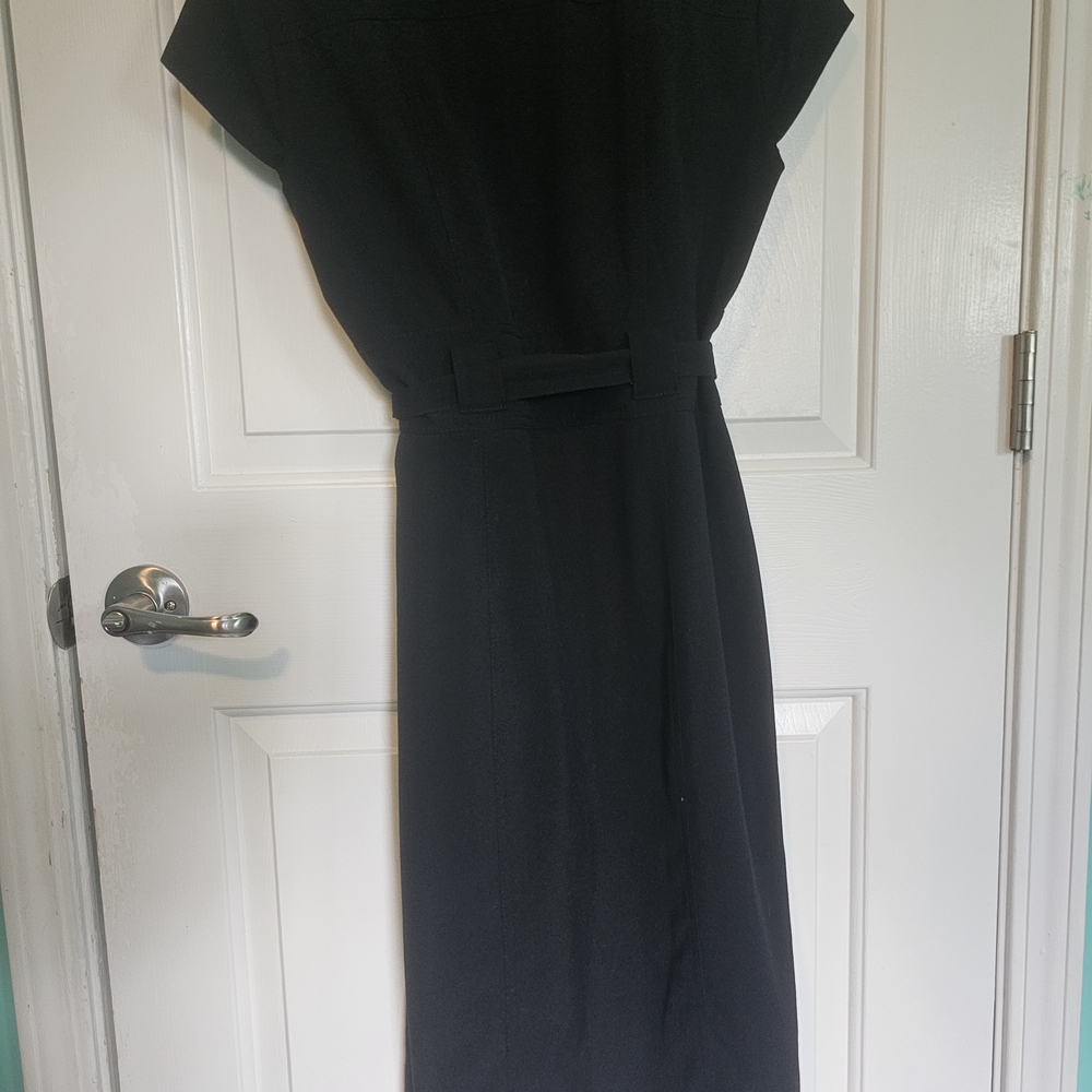 Sandra Darren Button Down & Belted Black Midi Dress Women's Sz 6 - Picture 4 of 12